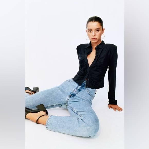 With Jean Andy Top - Picture 2 of 8